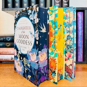 Fairyloot Exclusive Signed Editions DAUGHTER OF THE MOON GODDESS + HOTSW + TOTCK